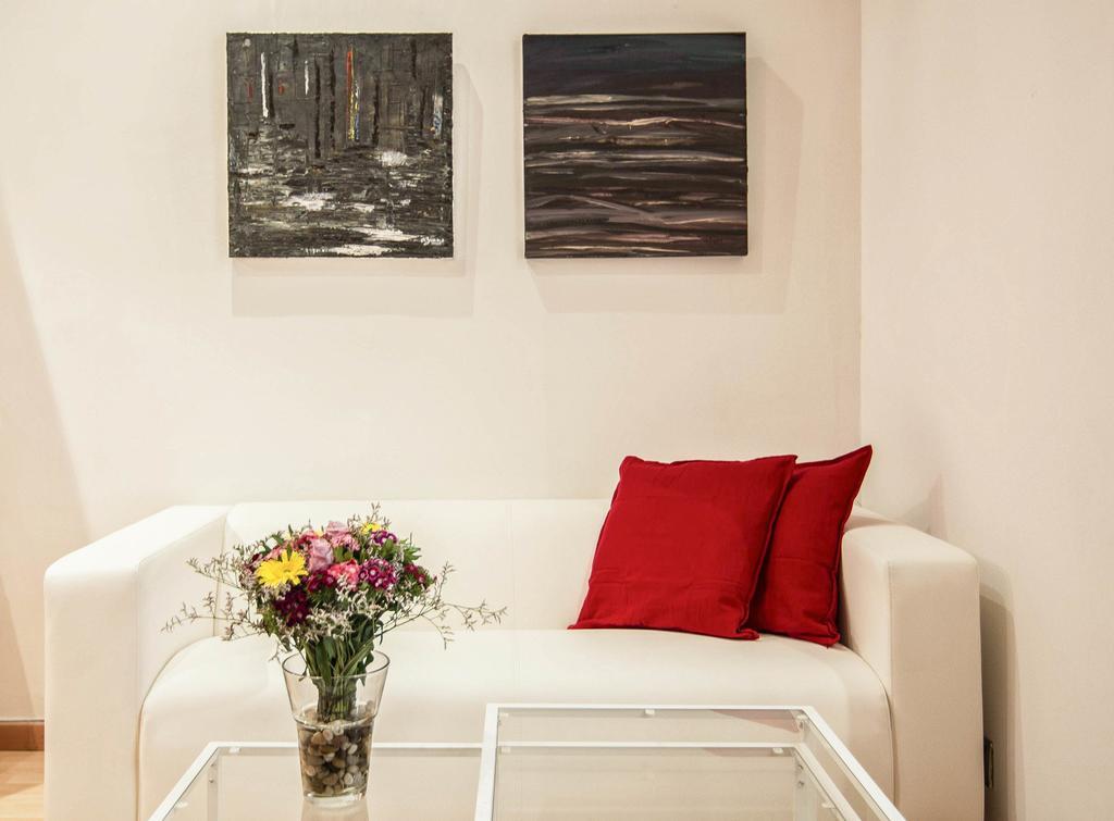 Art House Fira Apartments Barcelona Exterior foto