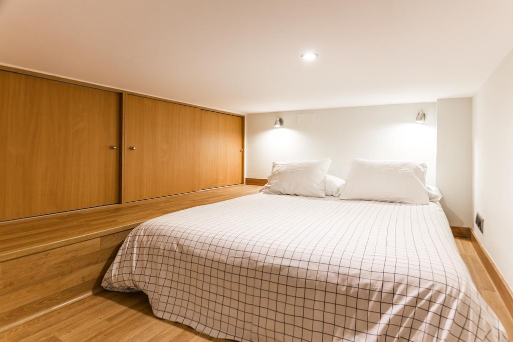 Art House Fira Apartments Barcelona Exterior foto