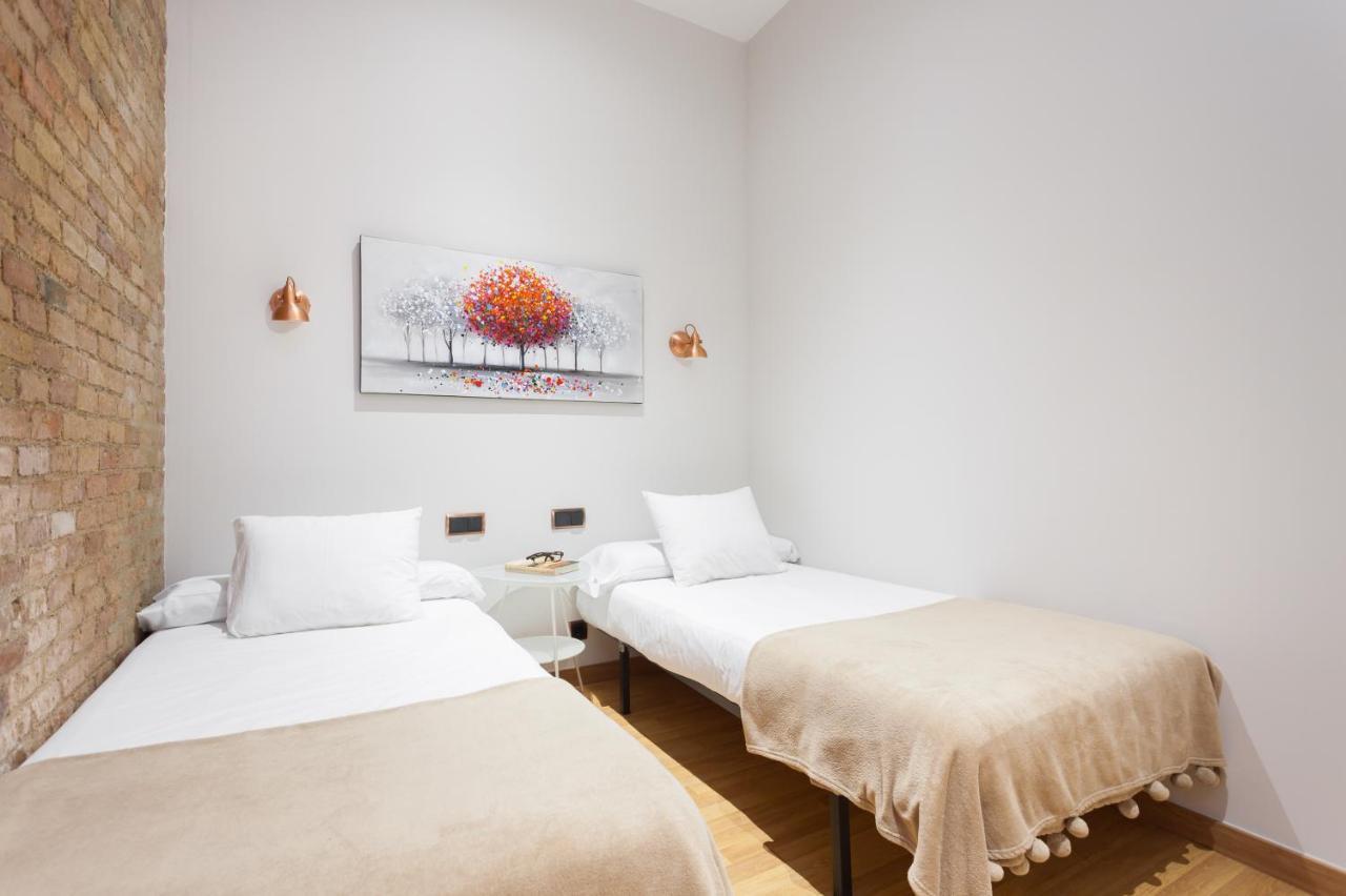 Art House Fira Apartments Barcelona Exterior foto